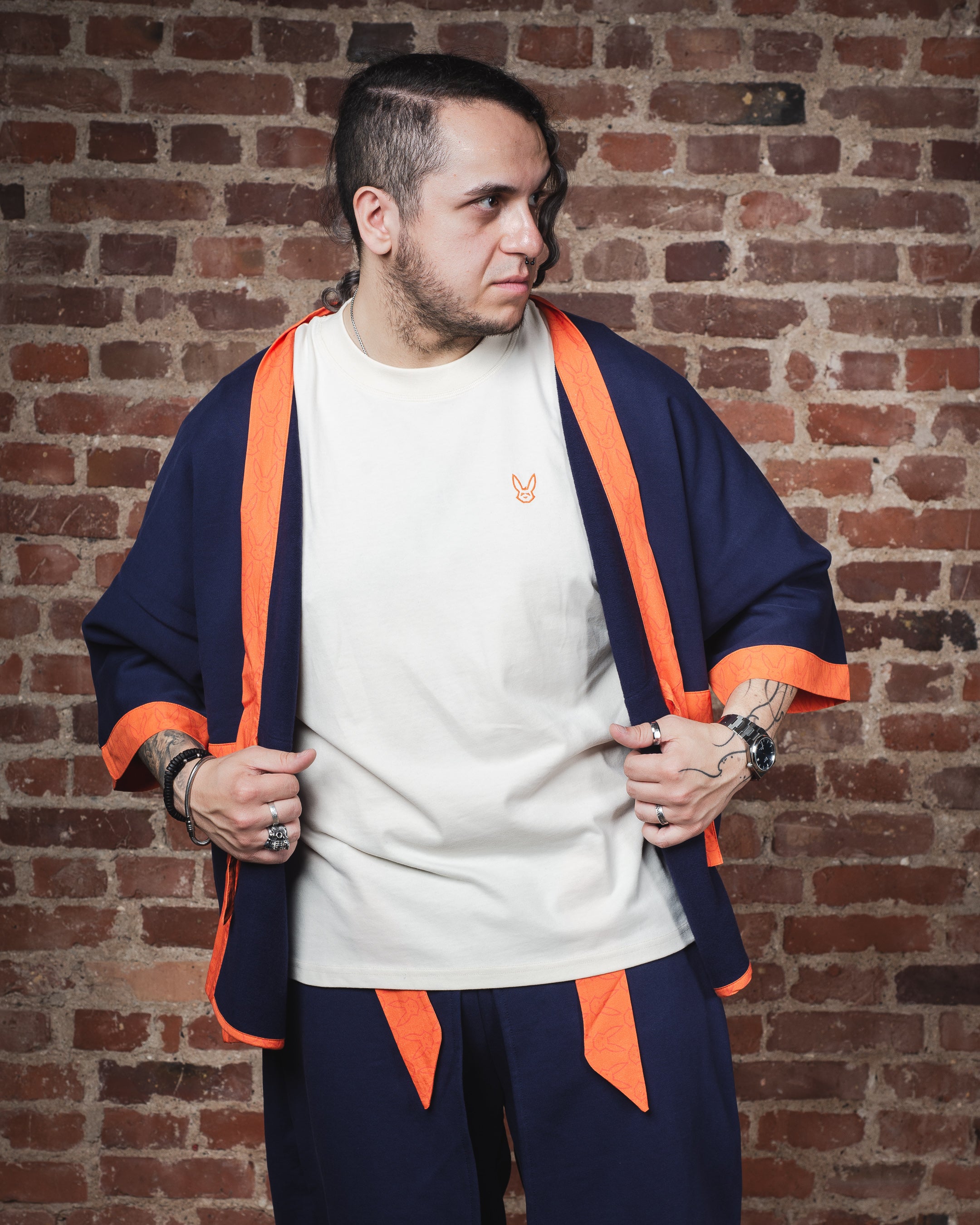 OVERSIZED EMBROIDERED T-SHIRT - OFF WHITE