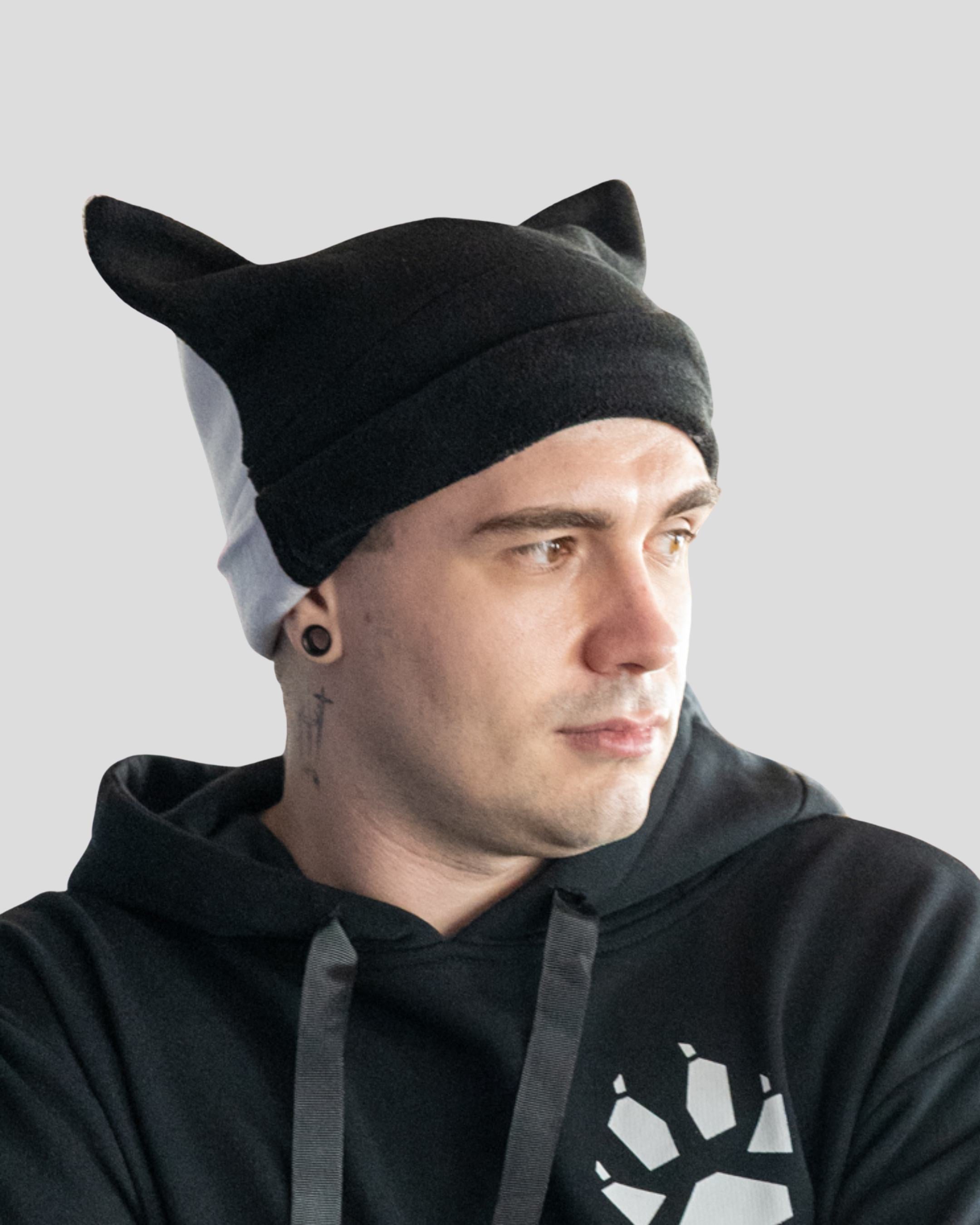 BEANIE - Black/White